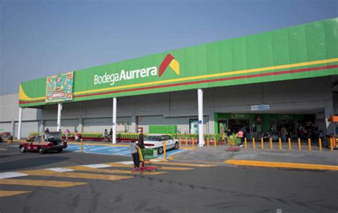 Disabled Consumer Criticizes Bodega Aurrerá For Exclusive Boxes - Bullfrag