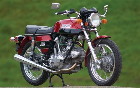 1974 Ducati 750 GT - Motorcycle Classics