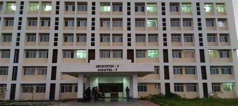 IISER Bhopal: Admission 2023 (Open), Ranking, Courses, Fees, Cutoff ...