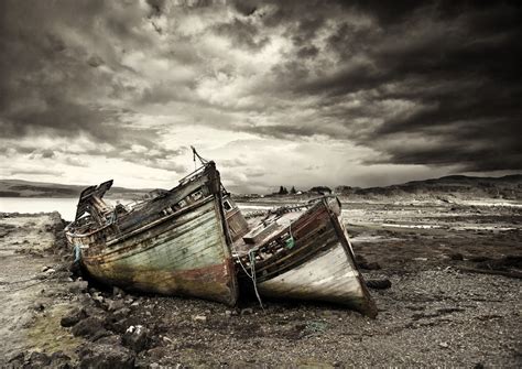 Wallpaper : sea, sky, water, weather, island, coast, Scotland, boat, wreck, mull, isle, soe ...