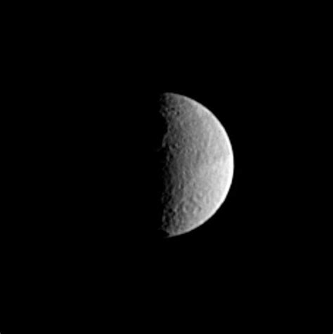 ESA - Crater Odysseus on Saturn's moon Tethys