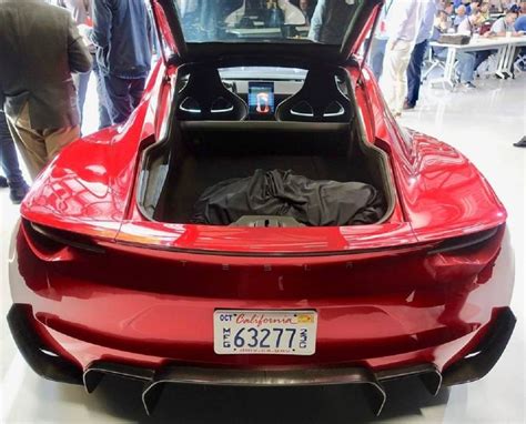 Rare Look at 2-Door Tesla Roadster's Trunk and Interior | Torque News