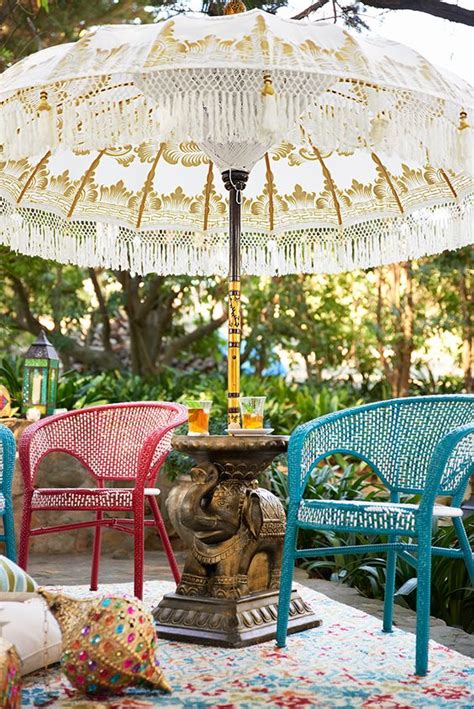 5 Fabulous Patio Umbrellas for Summer