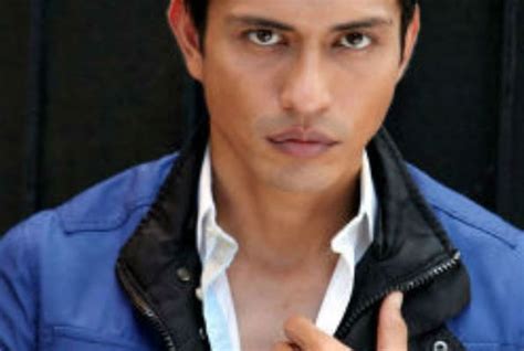 Adi Putra Reviews - Singapore Actors - TheSmartLocal Reviews