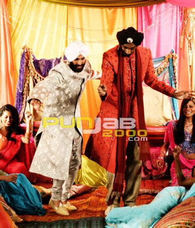 SNOOP DOGG PERFORMS BHANGRA DANCE MOVES WITH INDIA’S BIGGEST STAR ...