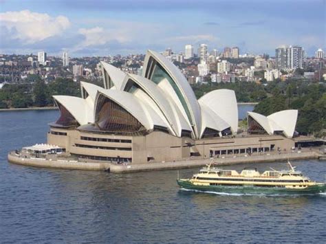 Sydney Opera House | building, Sydney, New South Wales, Australia | Britannica.com