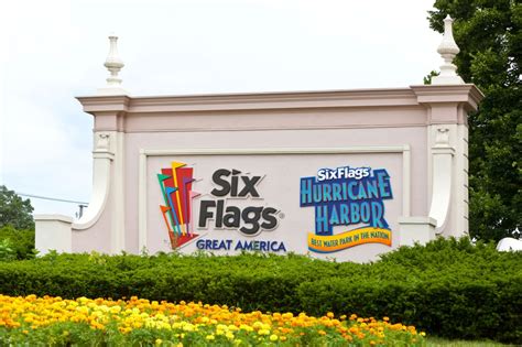 Bad weather dampens Six Flags, SeaWorld, Cedar Fair theme park traffic