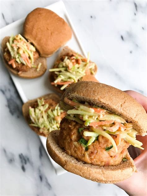 Spicy Thai Tuna Burgers with Crunchy Peanut Slaw - rachLmansfield