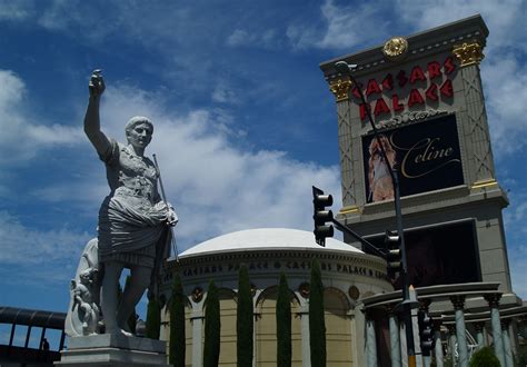 Hotel Review: Caesars Palace | PokerNews