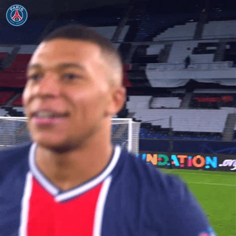 Psg GIFs - Find & Share on GIPHY