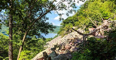 Devil's Lake Hiking Trails