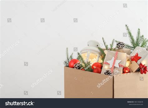 18,806 Donation Christmas Stock Photos, Images & Photography | Shutterstock