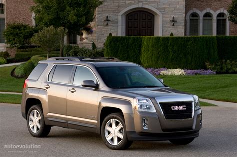 GMC Terrain Specs & Photos - 2009, 2010, 2011, 2012, 2013, 2014, 2015 ...