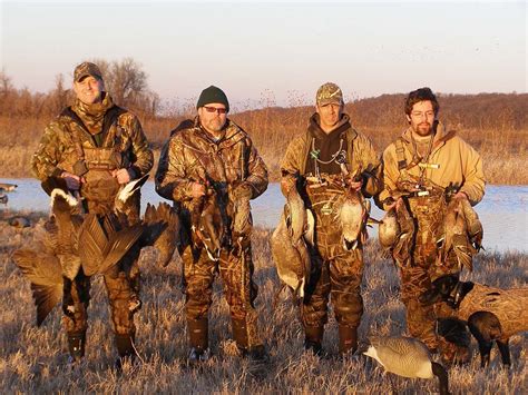 Tips for Early Canada Goose Hunting Season | Show Me Snow Geese