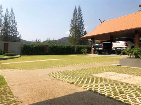 Turf Block and Concrete Driveway for Project in Hua Hin - Thai Garden Design