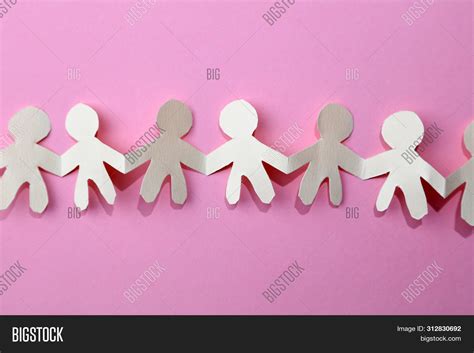 Team Paper Chain Image & Photo (Free Trial) | Bigstock