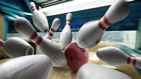 bowling strike hd wallpaper - HD Wallpaper