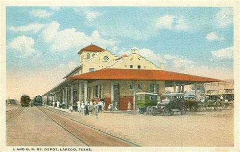 36 vintage Laredo-area postcards from the early, mid-1900s