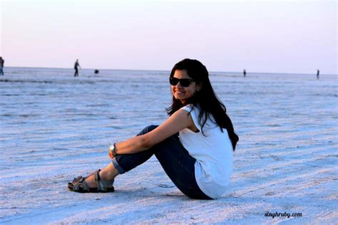 Rann Of Kutch : The White Salt Desert - Life and Its Experiments