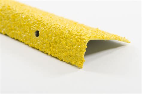 Nosing Abrasive Yellow Galvanised/Aluminium - Meshstore