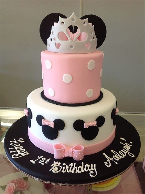 princess minnie mouse cake | Angel Contreras | Flickr