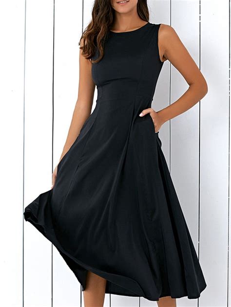 Plus Size Black Pockets Elegant Crew Neck Sleeveless Solid Dress $22.17 ...