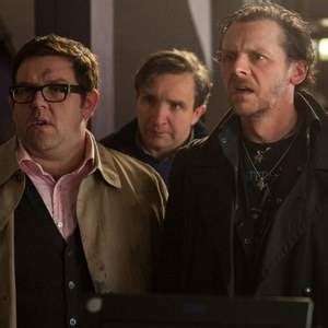 The World's End Cast Photo with Simon Pegg and Nick Frost - MovieWeb