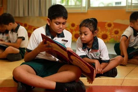 Singapore’s primary school pupils are world’s best in reading | The Star