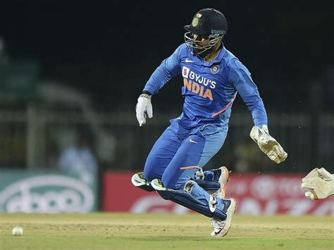 Rishabh Pant To "Work Under Specialist" To Improve Wicket-Keeping ...