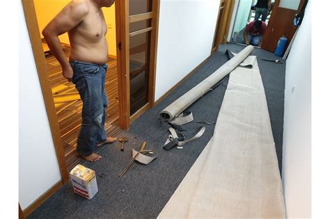 Carpet roll installation