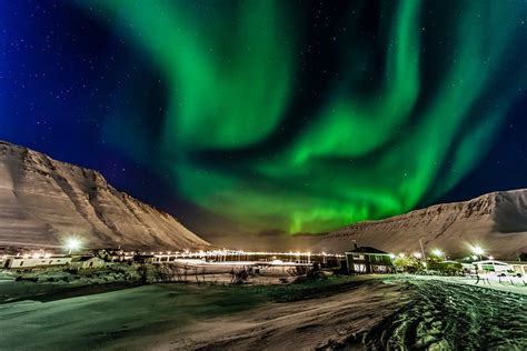 Northern lights over Ísafjordur town