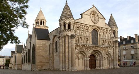 Notre Dame la Grande, Poitiers | Cathedral, French architecture, Spain ...