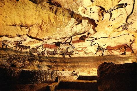 A Little Curious #7: A Reintroduction, and Cave Paintings — ArtCurious