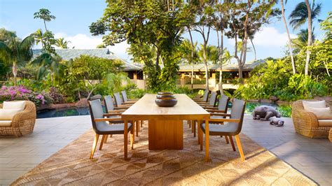 Four Seasons Resort Lanai — Hotel Review | Condé Nast Traveler