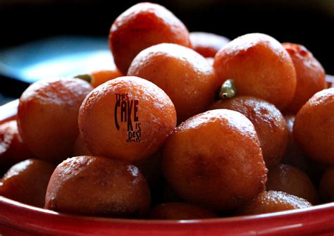 Gulab Jamun-The ultimate Pakistani dessert- گلاب جامن Pakistani ...