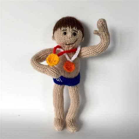 Tom Daley Knitting Champion - Downloadable PDF | Paintbox yarn, Knitting, Free knitting