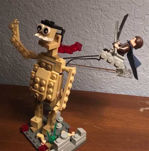 Attack on Titan MOC : r/lego