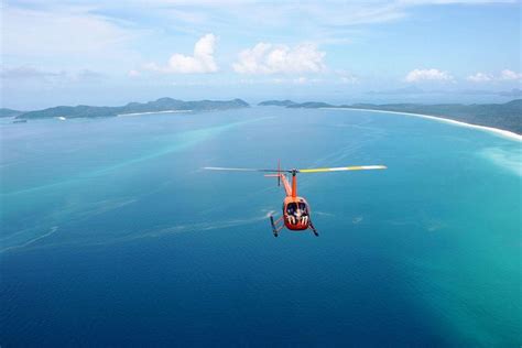 Scenic Helicopter Tour of the Whitsunday Islands 2023 - Airlie Beach