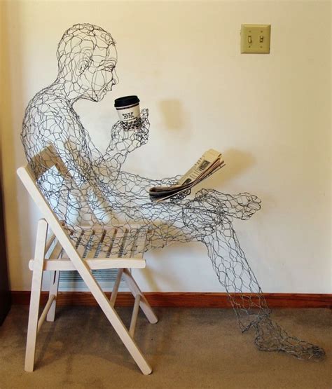 33 Amazing Diy Wire Art Ideas | Wire art sculpture, Chicken wire art ...