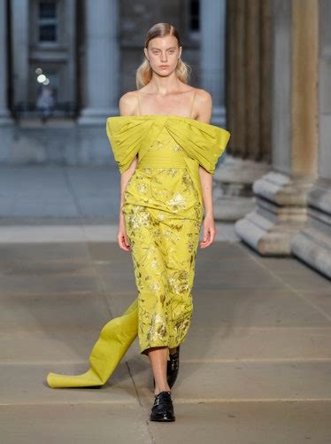 London Fashion Week Spring 2023: See All the Best Looks