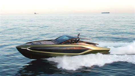 Arriba 37+ imagen lamborghini boat - Abzlocal.mx