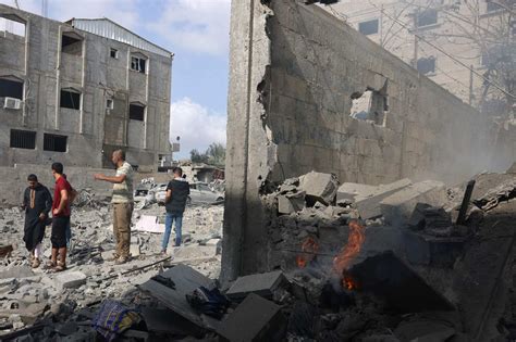 Israel vows to step up Gaza strikes, warns civilians to keep moving ...