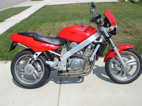 Sportbikes.net - View Single Post - 1990 Honda Hawk 650 for sale