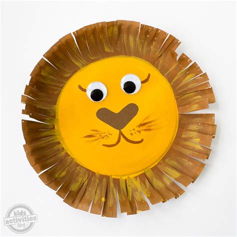 Adorable Paper Plate Lion Craft | Kids Activities Blog