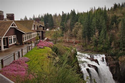 Salish Lodge Above Snoqualmie Falls Washington 1 - 2TravelDads