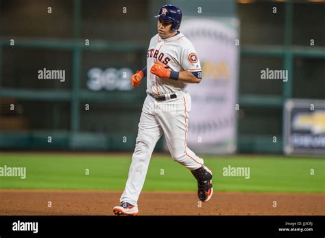 Carlos beltran astros hi-res stock photography and images - Alamy