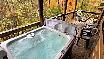 Ohio's Top 20 Hotel Hot Tub Suites - Luxury In-Room Spa Tub Getaways