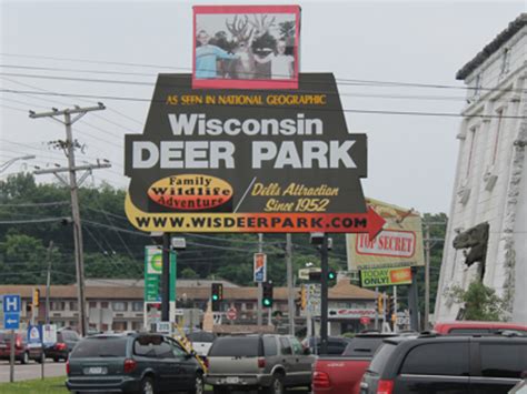 Wisconsin Deer Park, Wisconsin Dells | Wisconsin Parent