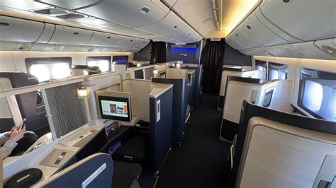 British Airways 777 Business Class Middle Seats | Elcho Table