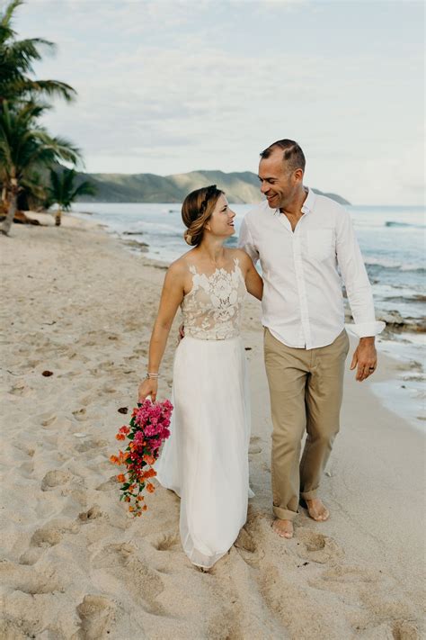 Intimate, Romantic Cane Bay Beach Elopement on St. Croix in the US ...